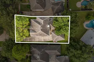 2042 Lodge Crest Ct, League City, TX 77573 - Photo 35