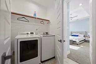 2413 Pease St, Houston, TX 77003 - Photo 27
