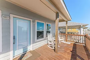 1840 Pompano Ln, Crystal Beach, TX 77650 - Photo 15
