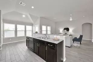 12441 Hackberry Dr, Willis, TX 77318 - Photo 17