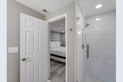 4019 Avenue S, Galveston, TX 77550 - Photo 17