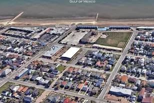 4019 Ave S, Galveston, TX 77550 - Photo 3