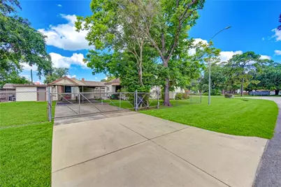 603 W 30th Street, Houston, TX 77018 - Photo 17