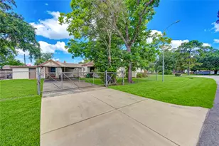603 W 30th St, Houston, TX 77018 - Photo 17