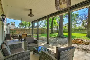 603 Shenandoah Dr, Shenandoah, TX 77381 - Photo 39