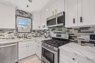 5411 Ave R 1/2, Galveston, TX 77551 - Photo 5