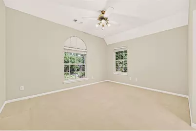 9614 Woodcliff Lake Drive, Spring, TX 77379 - Photo 19