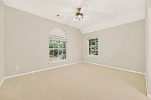 9614 Woodcliff Lake Dr, Spring, TX 77379 - Photo 19