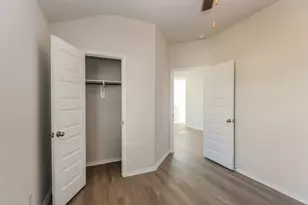 10727 Sunlit St, Conroe, TX 77303 - Photo 13