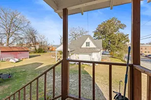 304 W Wheat St, Woodville, TX 75979 - Photo 31