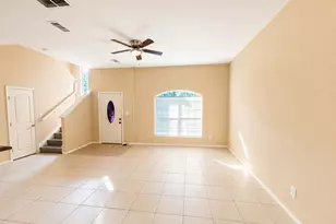 9104 N Green River Dr, Houston, TX 77078 - Photo 5