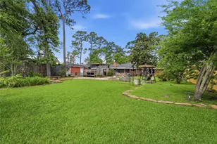 1302 Chestnut Ridge Rd, Kingwood, TX 77339 - Photo 3