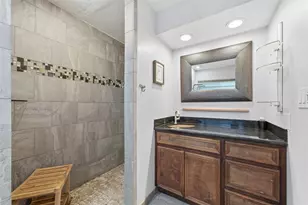 1302 Chestnut Ridge Rd, Houston, TX 77339 - Photo 17