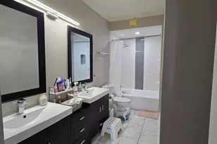 2111 Welch St, Houston, TX 77019 - Photo 3