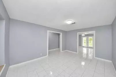 6031 Dellfern Drive, Houston, TX 77035 - Photo 19