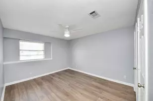 6031 Dellfern Dr, Houston, TX 77035 - Photo 27