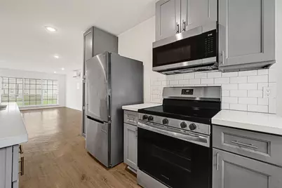 7529 Westover Street, Houston, TX 77087 - Photo 7