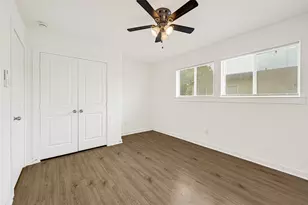 7529 Westover St, Houston, TX 77087 - Photo 5