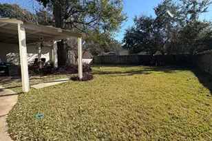 10226 Old Orchard Rd, La Porte, TX 77571 - Photo 9