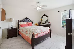 15258 Ferness Ln, Channelview, TX 77530 - Photo 9