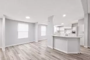 17709 Pine View Dr, Conroe, TX 77302 - Photo 13
