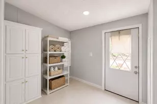 17709 Pine View Dr, Conroe, TX 77302 - Photo 21