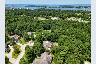 11306 Longmire Creek Court, Conroe, TX 77304 - Photo 5