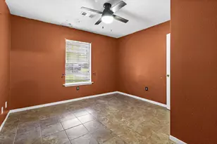 210 Kathy Ln, Livingston, TX 77351 - Photo 13