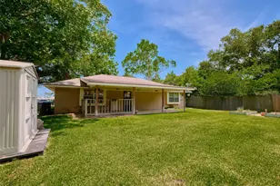 1426 Mahlmann St, Rosenberg, TX 77471 - Photo 37