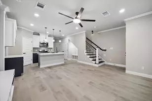 938 A&b South St, Houston, TX 77088 - Photo 7