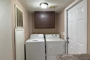 2000 W W Humble St, Baytown, TX 77520 - Photo 5