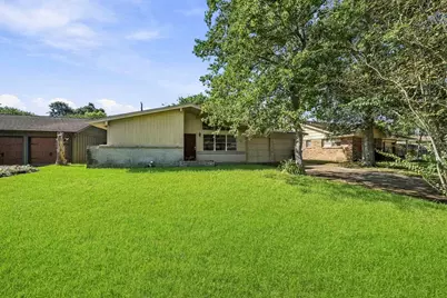 7043 Hendon Lane, Houston, TX 77074 - Photo 1
