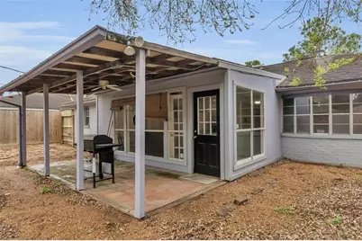9650 Windswept Lane, Houston, TX 77063 - Photo 5