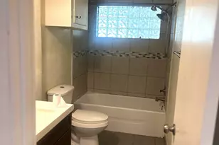 9650 Windswept Ln, Houston, TX 77063 - Photo 7