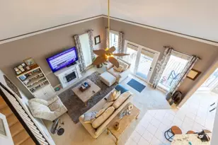 423 Hana Dr, Tiki Island, TX 77554 - Photo 25