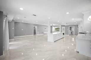 6215 S Braeswood Blvd, Houston, TX 77096 - Photo 7
