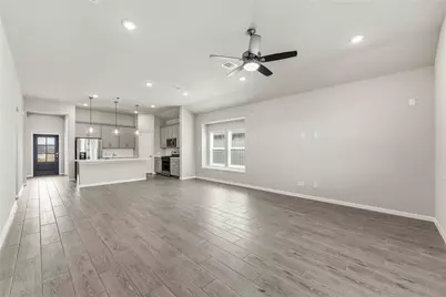 27014 Costa Creek Drive, Katy, TX 77493 - Photo 7