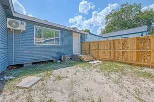 6715 Victoria St, Houston, TX 77020 - Photo 45