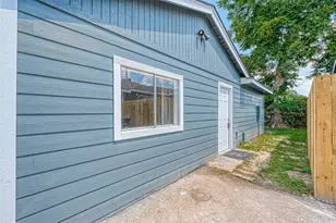 6715 Victoria St, Houston, TX 77020 - Photo 39