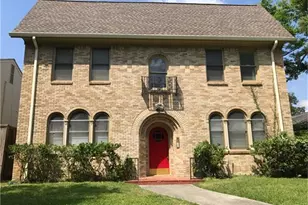 1654 Marshall St, Houston, TX 77006 - Photo 1