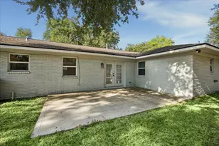 4725 Spellman Rd, Houston, TX 77035 - Photo 21