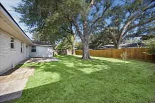 4725 Spellman Rd, Houston, TX 77035 - Photo 3