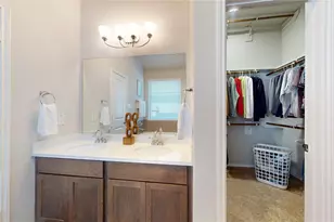 2926 Yaupon Grove Ln, Conroe, TX 77385 - Photo 21