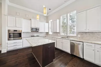 2006 Lou Ellen Lane #H, Houston, TX 77018 - Photo 11