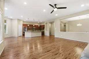 1810 Nantz Ln, Conroe, TX 77304 - Photo 5