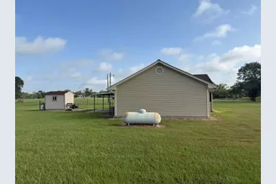 17787 Cr 330, Navasota, TX 77868 - Photo 3