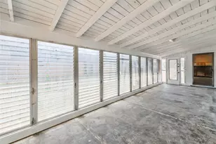 104 N Pecan St, Woodville, TX 75979 - Photo 17