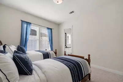 705 Delano Street, Houston, TX 77003 - Photo 31