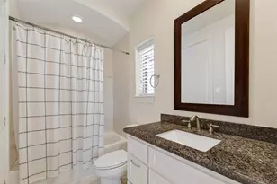 705 Delano St, Houston, TX 77003 - Photo 35