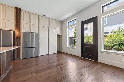 11008 Aspen Reserve Way, Houston, TX 77043 - Photo 9